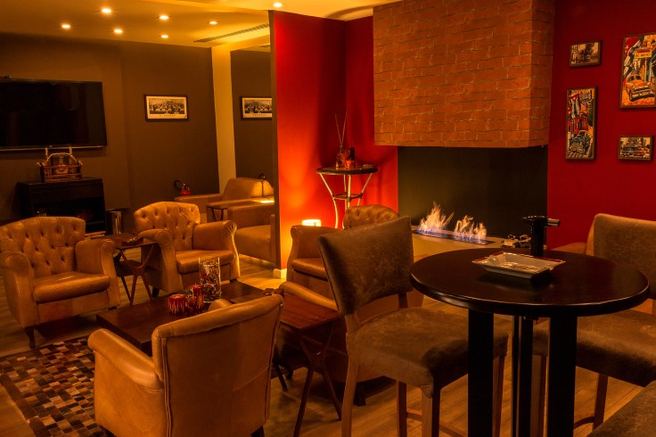 cigar-lounge-top-lareira1